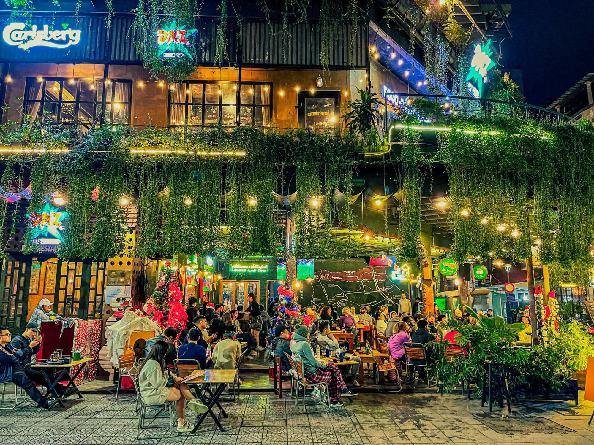 Dmz Hostel Hue Exterior foto